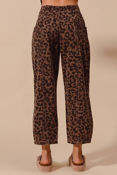 Leopard Print Twill Mid Rise Wide Leg Barrel Jeans